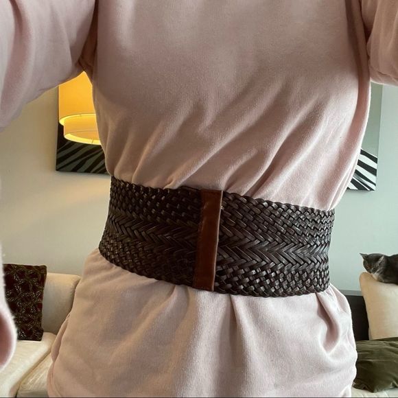 Woven brown leather belt with hooks | S - XS - Picture 7 of 8